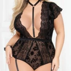 Romance Boutique Secrets Plus Size Get Low Tempting Teddy