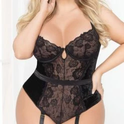 Romance Boutique Secrets PLUS SIZE ROMANTIC LACE TEDDY SET